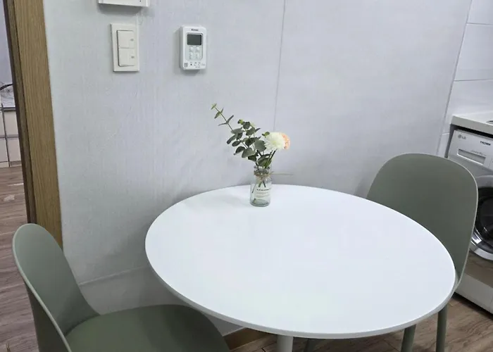 Apartamento 홍대입구 원룸 *