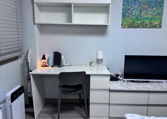 홍대입구 원룸 * Seul